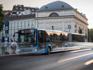 Sűrítik a reptéri buszjáratokat a nyári csúcsidőszakban