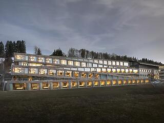 Lebomló szállodát épít a svájci órakirály