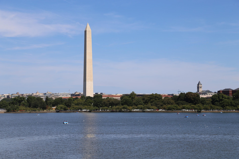 A Potomac folyó a Washington emlékművel