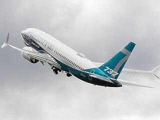 Nyolcszázmillió dollár adózott veszteség a Boeing-nél