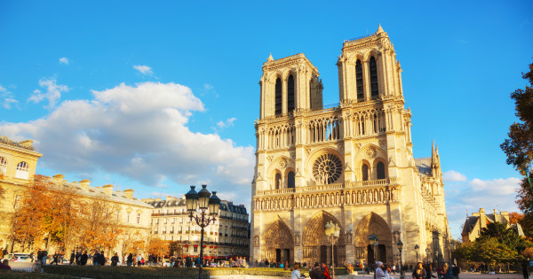 Hamarosan újra látogatható a párizsi Notre-Dame.