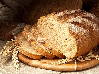 A szakértő szerint 2000 Ft is lehet a kenyér ára jövőre, kilónként