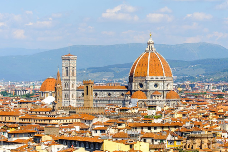 Firenze hangulatát, ragyogó művészetét és kultúráját az év bármely szakában érdemes megtapasztalni. 