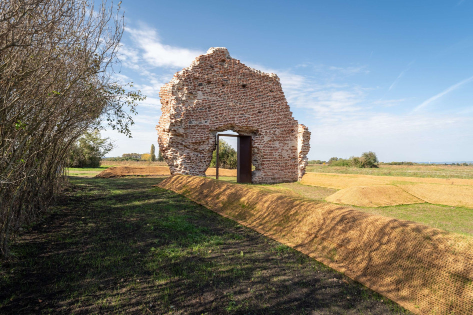 Varjaskéri templomrom - ajtó a múltból a jelenen át a jövőbe / Forrás: ROM Vándor