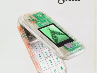 A Heineken is beszállt a világ első unalmas telefonjának létrehozásába