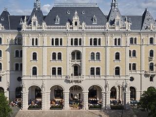 Megnyitott Budapest legújabb luxusszállodája