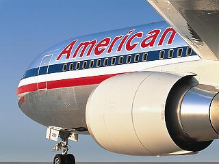 Csődvédelmet kért az American Airlines és anyacége