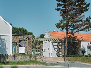 A Thália Színház nyárra ismét Salföldre költözik