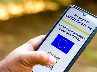 590 millió Covid-igazolványt állítottak ki az EU-ban