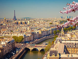 Párizs még nem teljesen a régi