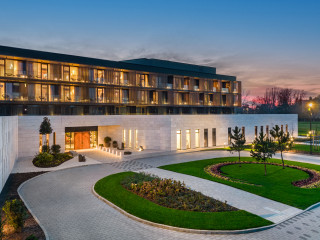 Megnyílt Sárváron Magyarország legújabb ötcsillagos szállodája