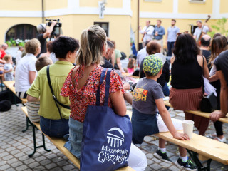 Egy hónap múlva jön a nyár legnépszerűbb kulturális kalandja