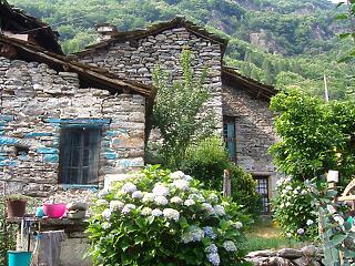 76 millió forintért árulnak egy egész olasz falut