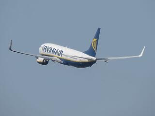 Budapesti járatokat is törölt a Ryanair