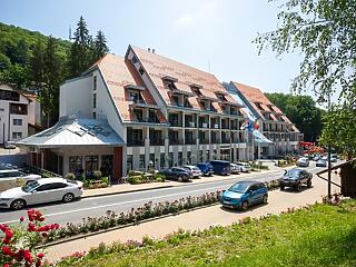 Wellness szállodát avattak Szovátán