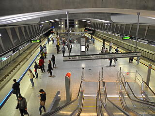 Éjjel fél kettőig jár péntek-szombaton a 2-es és 4-es metró