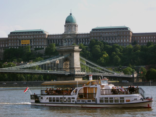 MTÜ: arattak Budapest és a fürdővárosok szálláshelyei az idei első hosszú hétvégén