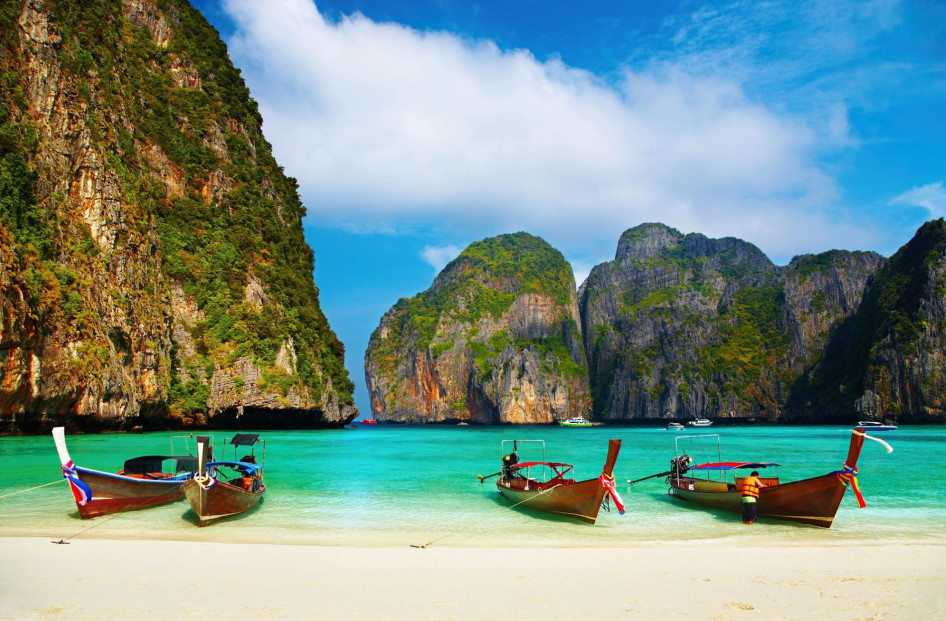 A thaiföldi Phi Phi szigeteken található Maya Bay