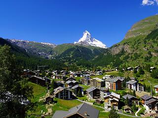Súlyos hóhiány a svájci Alpok sípályáin