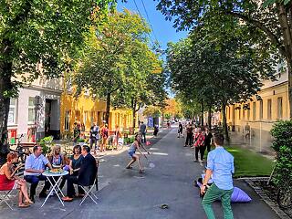 Klimatizált utcák Bécsben a hőség ellen