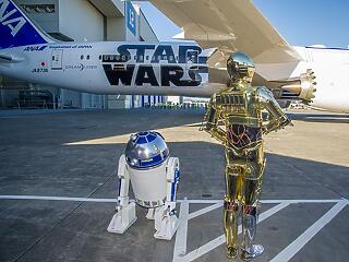 Münchenben is leszáll a Star Wars híres robotja