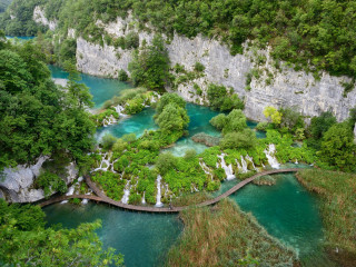 Google: a Plitvicei-tavak nemzeti parkja vezető helyen