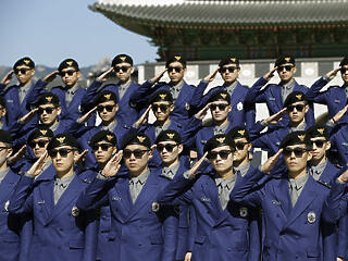 Gangnam Style üzemmódba kapcsolt a dél-koreai turista rendőrség