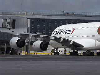 Az Air France az 50 éves francia-kínai barátságot ünnepli