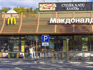 Eladja orosz gyorséttermeit a McDonald's