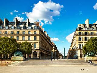 Eladó egy híres párizsi hotel