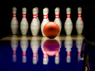 Harkányban a bowlingpályán dőlt el, ki kapott advent idején támogatást