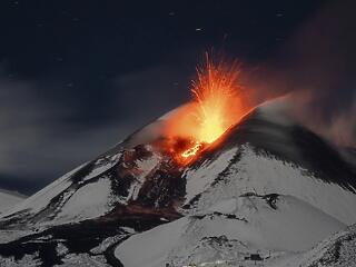 Az Etna megint lávát köpköd, hamarosan kitörhet