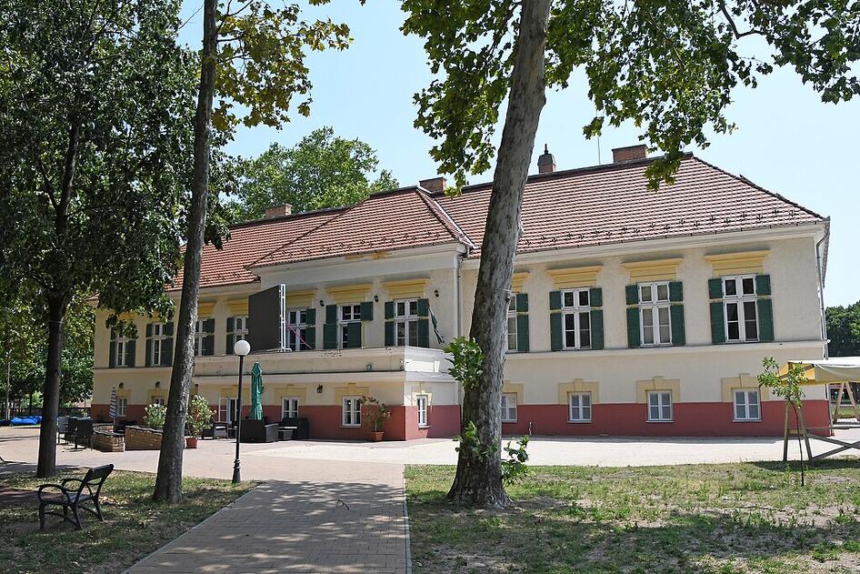 Pallavicini-kastély, Sándorfalva