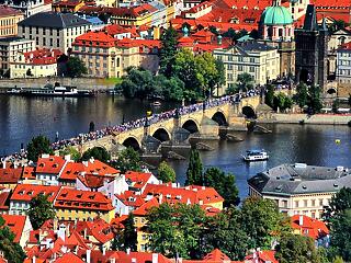 Csehország: maradjon a szükségállapot