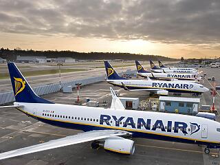 Olcsóbb szolgáltatások, ingyen kiscsomag a Ryanairnél