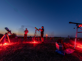 Perseidák éjszakája Ágota-puszta fölött