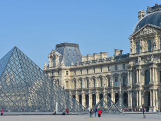 A versailles-i kastélyból igazolt új vezetőt a Louvre