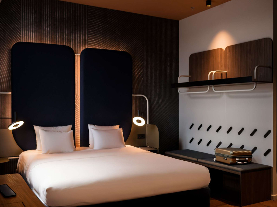 YOU Hotel Budapest - Handwritten Collection