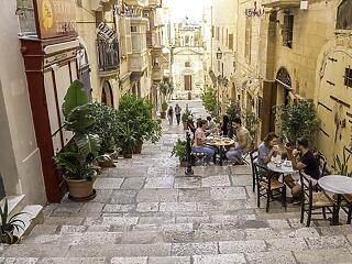 Nyitnak az éttermek Máltán