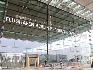 Idén sem nyit ki az új berlini reptér