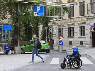 A járvány enyhülésének biztos jele: Bécsben ismét fizetős a parkolás
