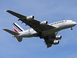 7600 munkahelyet szüntet meg az Air France