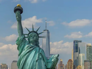 Drágul az USA-ba történő utazás – közel duplájára nő az ESTA díja
