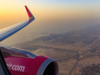 A Wizz Air saját költségén gondoskodik a Dubajban rekedt utasokról