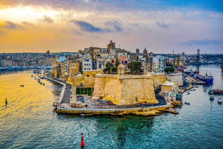Málta, kikötő / Forrás: UniTravel