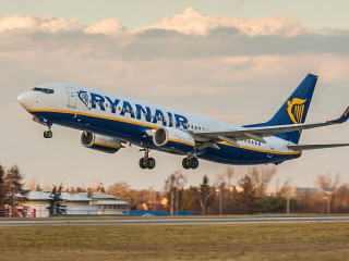 Növeli a fedélzetre felvihető poggyász méretét a Ryanair