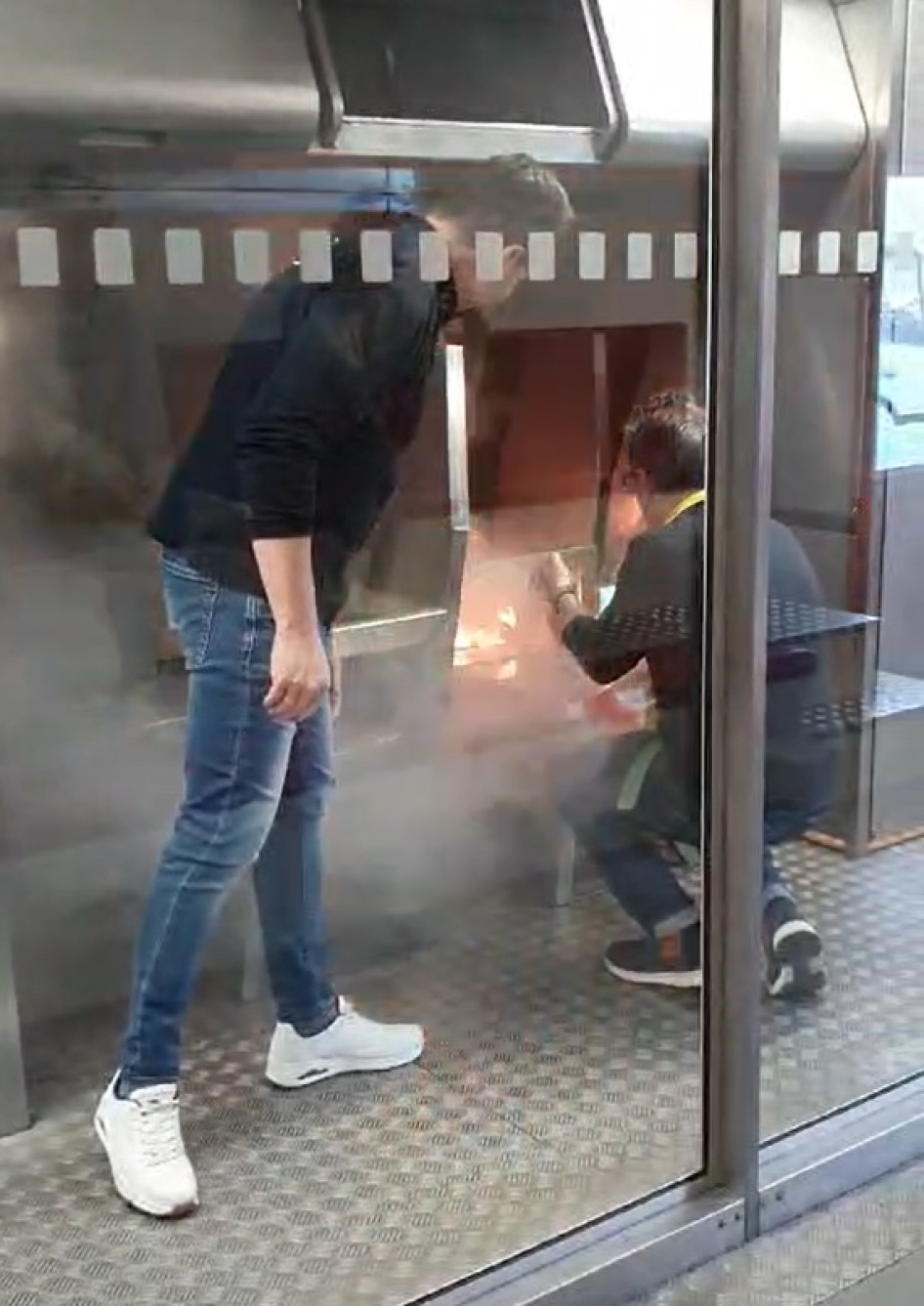 Tűz a levegőben