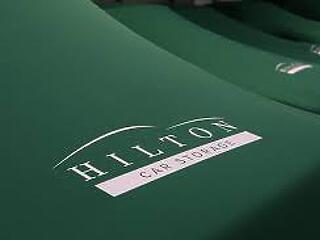 Autóknak nyitott szállodát a Hilton