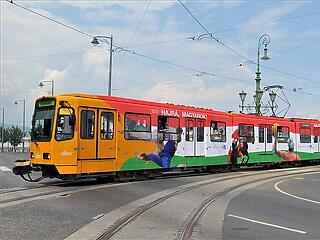 Szurkolói villamos indul péntektől Budapesten