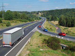 Ennyiért árusítják a jövő évi autópálya-matricákat